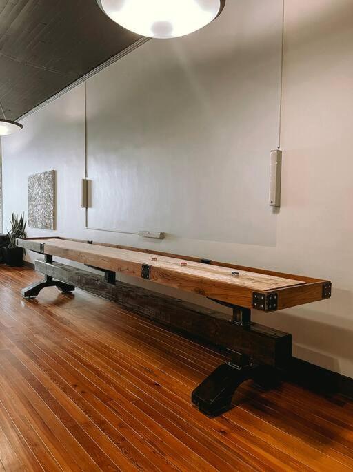 The 511. A Luxury Loft On State St. Bristol Exterior photo