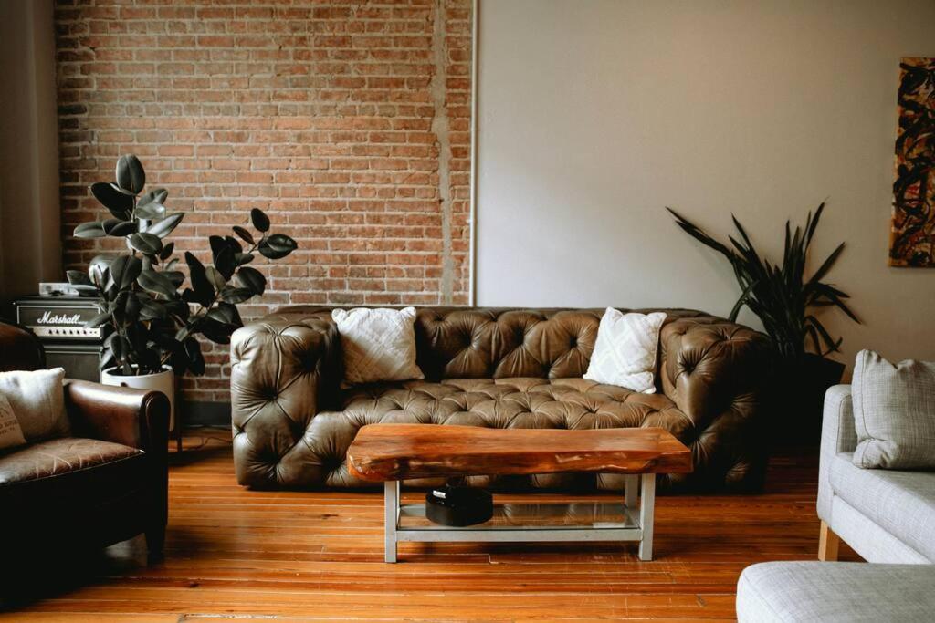 The 511. A Luxury Loft On State St. Bristol Exterior photo