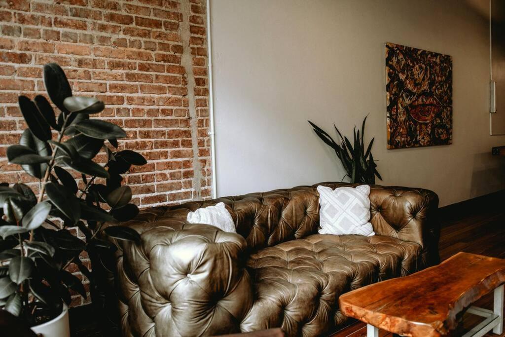 The 511. A Luxury Loft On State St. Bristol Exterior photo